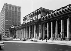 Penn Station, New York, NY Beaux-Arts Architectural Masterpiece Demolished in 1963. Library of Congress, Prints and Photographs Division [Reproduction number, HABS, NY, 31-NEYO, 78-2].